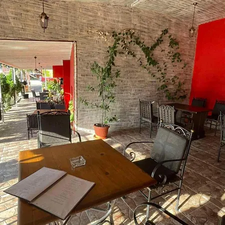 зона Къща за гости 3*